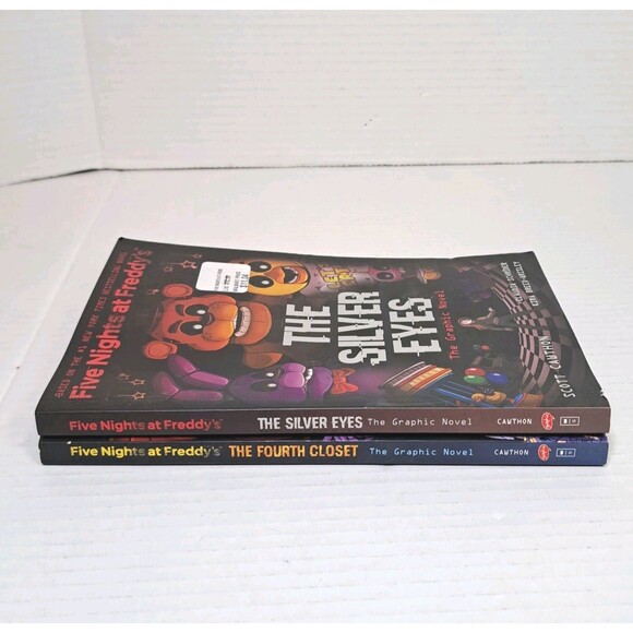 Five Nights at Freddy's Graphic Novel Lot (2) The Fourth Closet The Silver Eyes - Picture 3 of 6